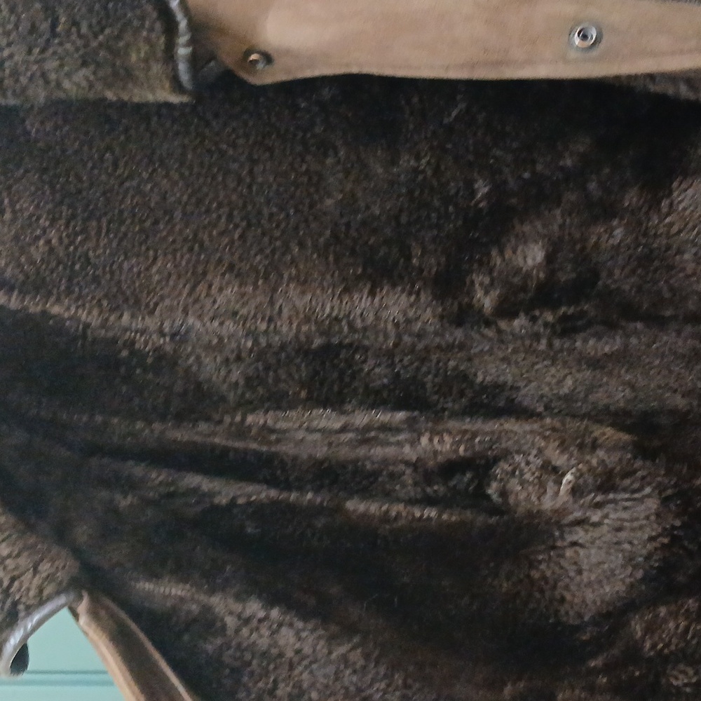 Vintage Brown Suede Shearling Coat With Removable Hood Size Medium - Picture 10 of 11